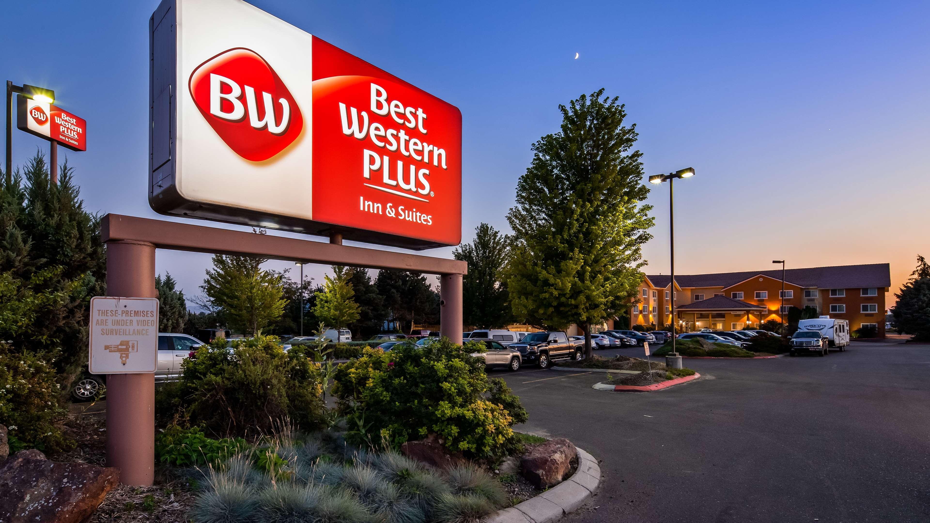 Best Western Plus Caldwell Inn & Suites Ngoại thất bức ảnh
