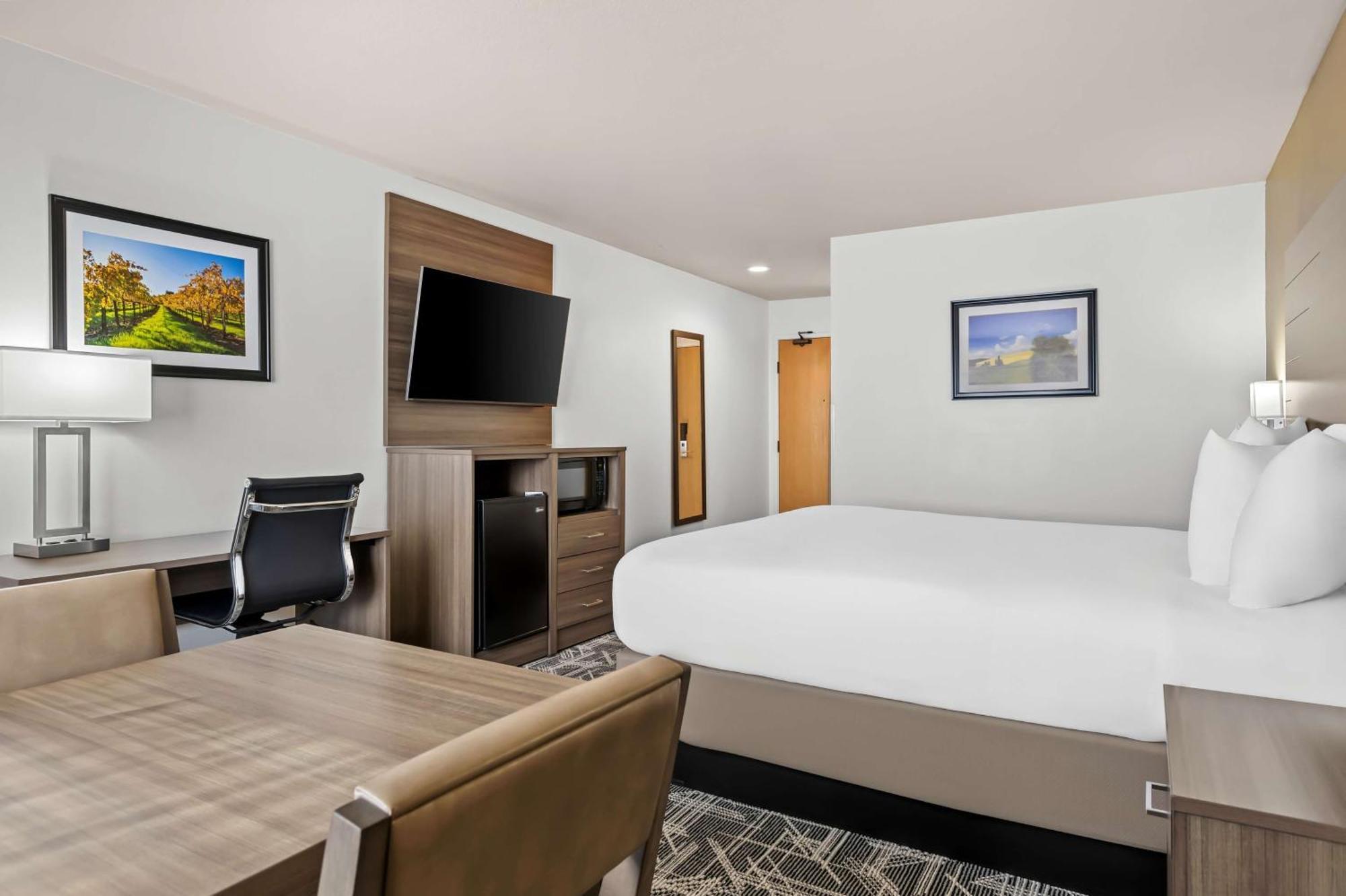 Best Western Plus Caldwell Inn & Suites Ngoại thất bức ảnh