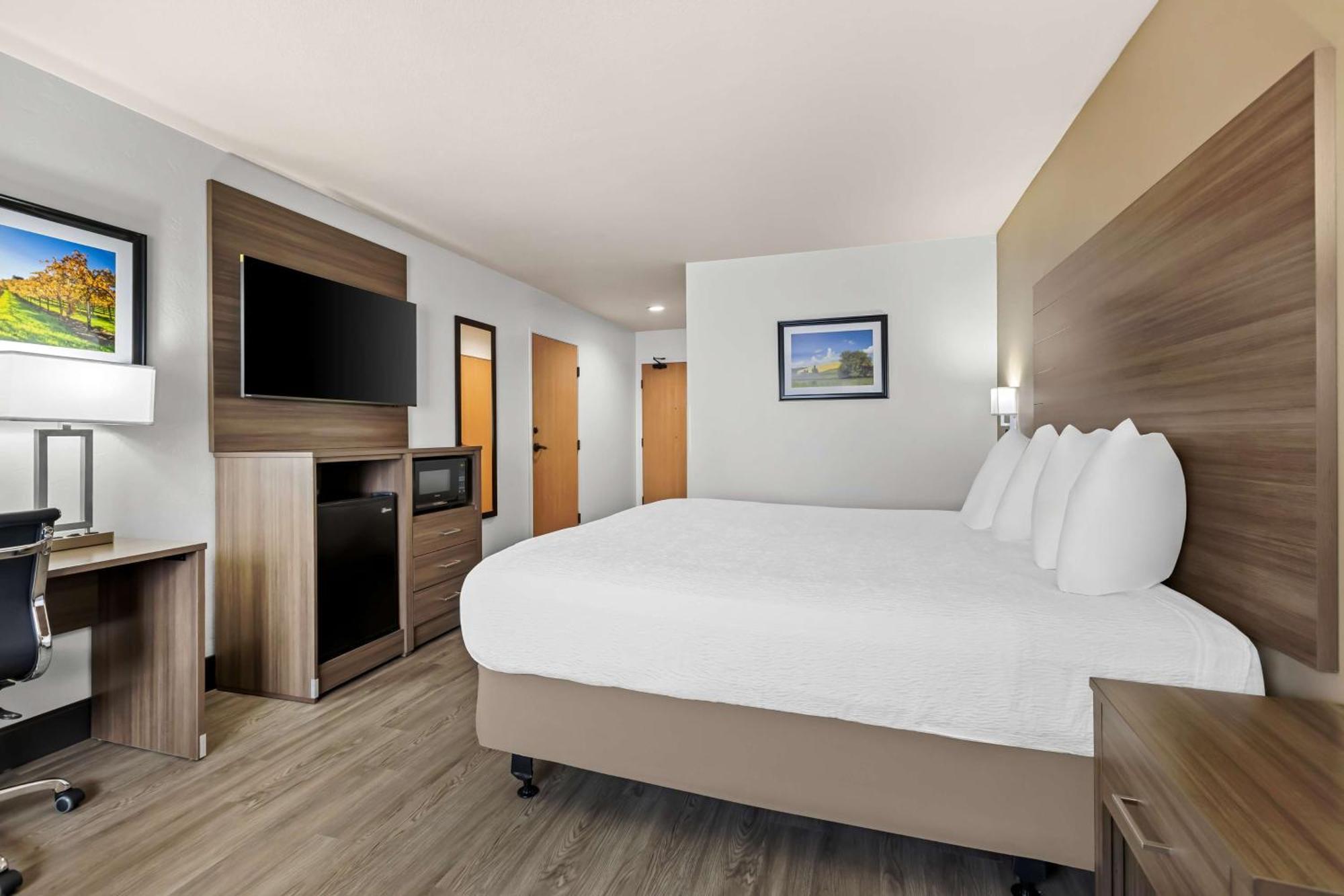 Best Western Plus Caldwell Inn & Suites Ngoại thất bức ảnh